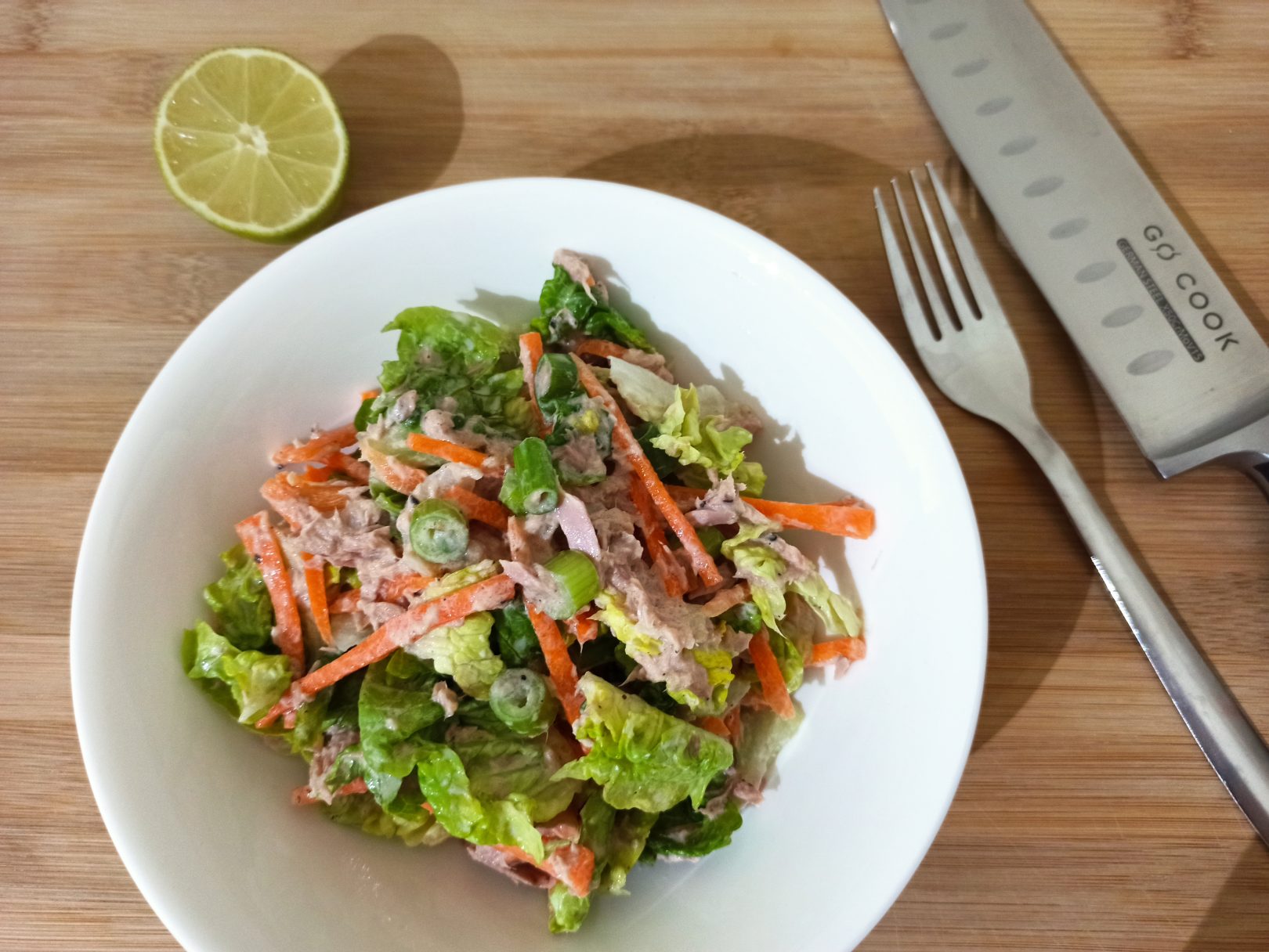 Salată de ton cu morcov Salată de ton cu morcov